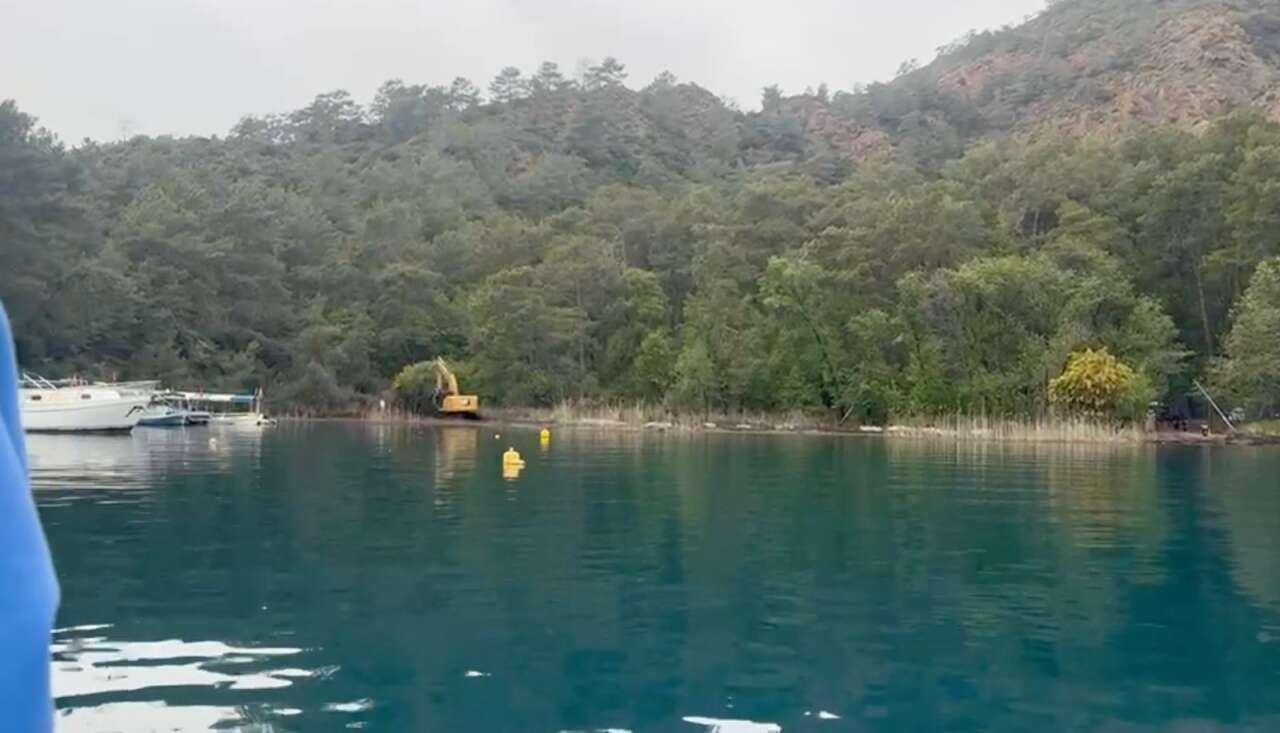 Cennet Koy Göcek’te Gerilim Tırmanıyor: Jandarma ve Sahil Güvenlik Karada ve Denizde Vatandaşların Koya Girmesine İzin Vermiyor 15